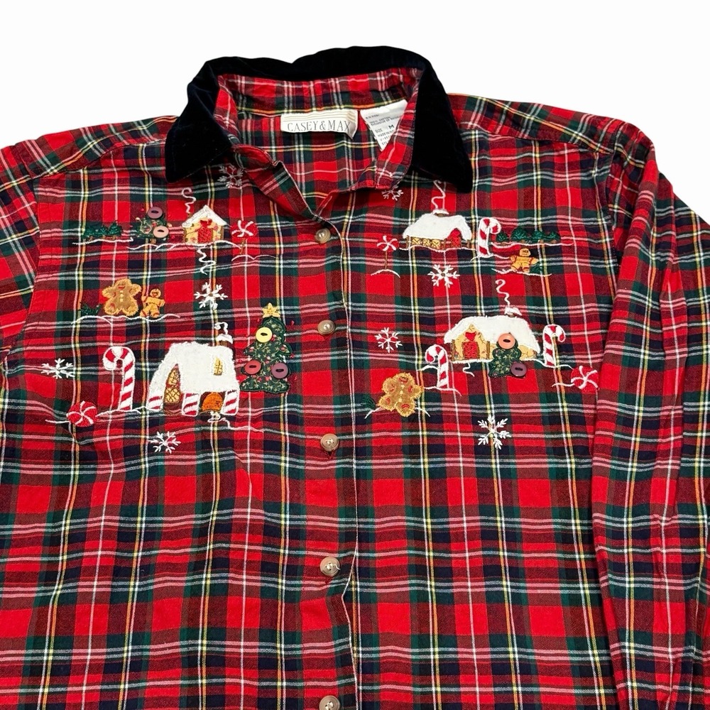 VTG Casey & Max Red‎ Plaid Christmas Top Button Up Shirt Embroidered Size Medium